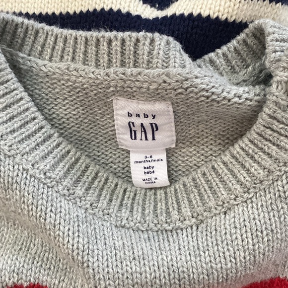 Baby Gap knit one piece 3-6 months - Picture 3 of 3